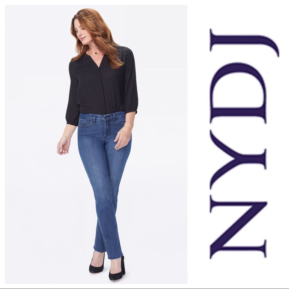⭐️final price no offers⭐️NYDJ Marilyn Straight NWT